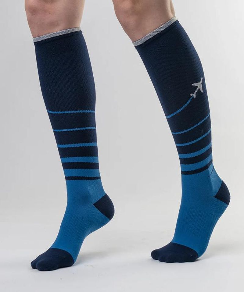 Trtl Compression socks on female figure